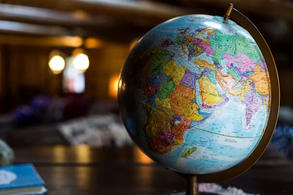 Inside a Favuni Global Education Fair: What to Bring